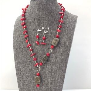 Red/dark gray necklace and earrings set